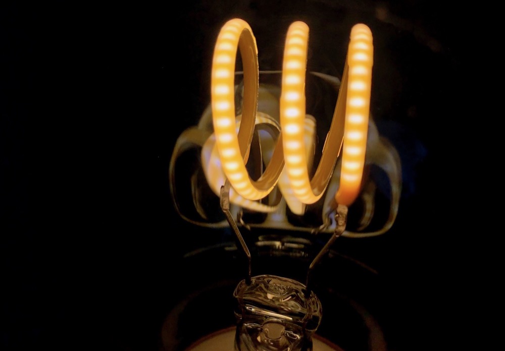Hueblog: Ikea Trådfri: Goldene Filament-Lampe ist mit Philips Hue kompatibel