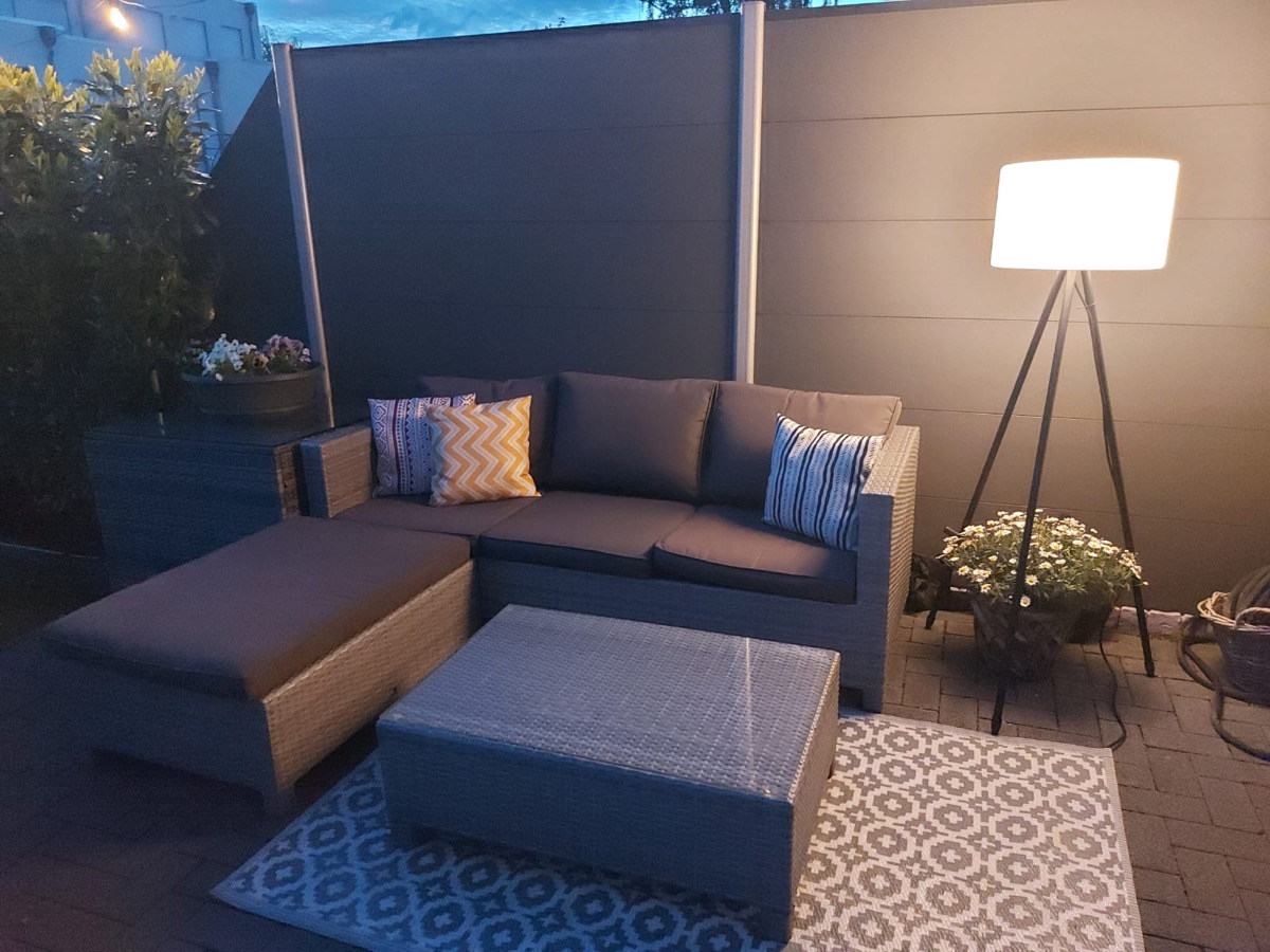 Hueblog: Tint Khaya: Schicke Outdoor-Stehleuchte von Müller-Licht