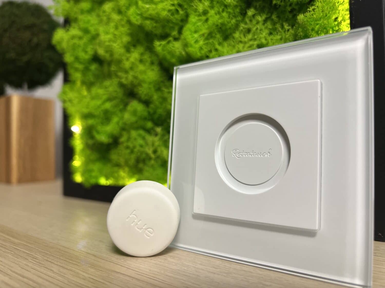 Hueblog: Retrotouch bietet alternative Halterung für den Smart Button an