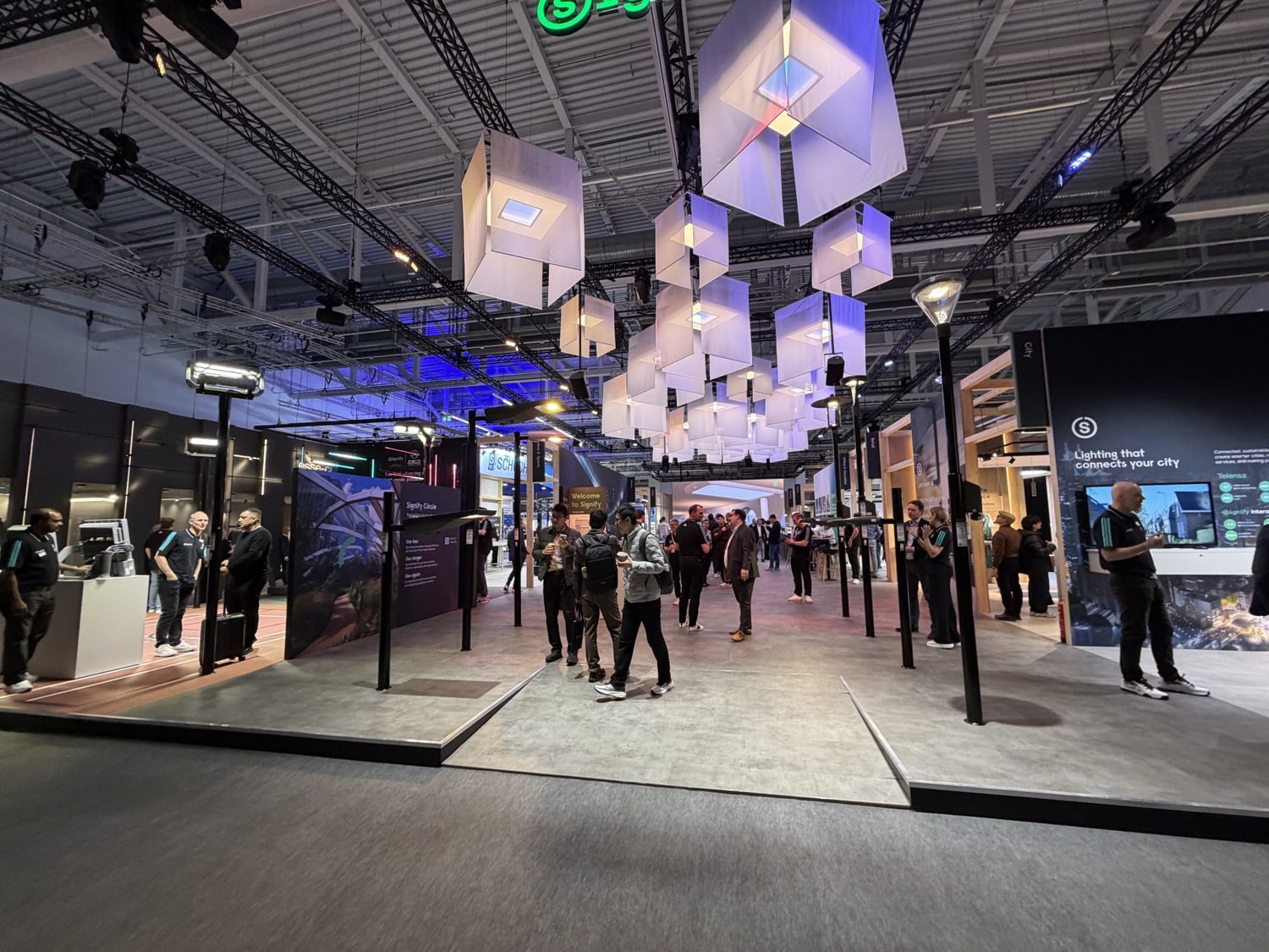 Hueblog: Signify auf der Light+Building in Frankfurt