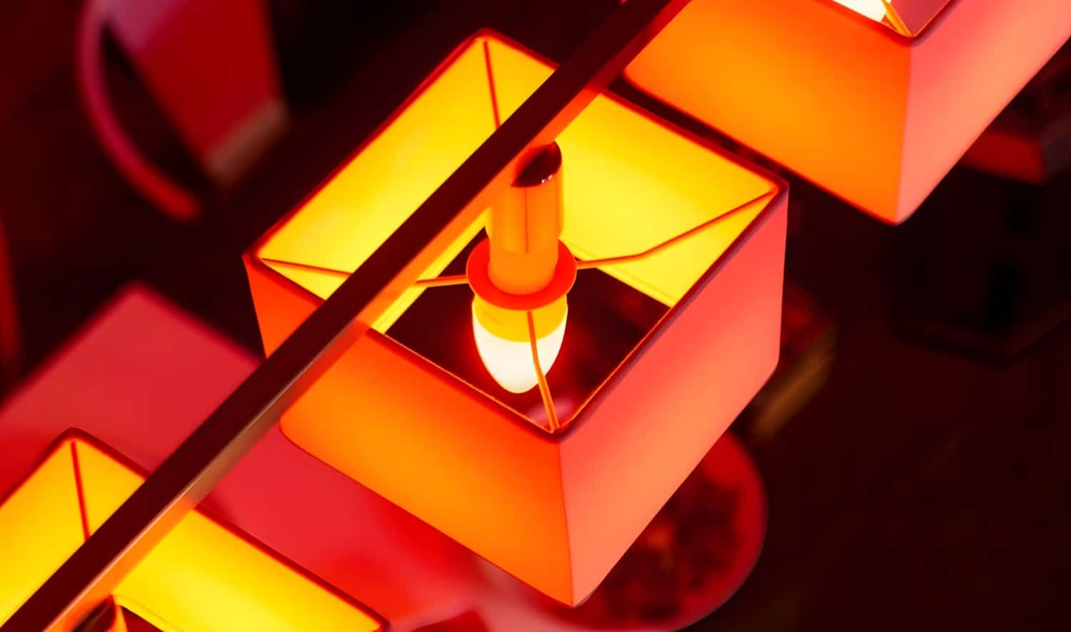 Hueblog: Philips Hue verbessert die E14-Kerzenlampe