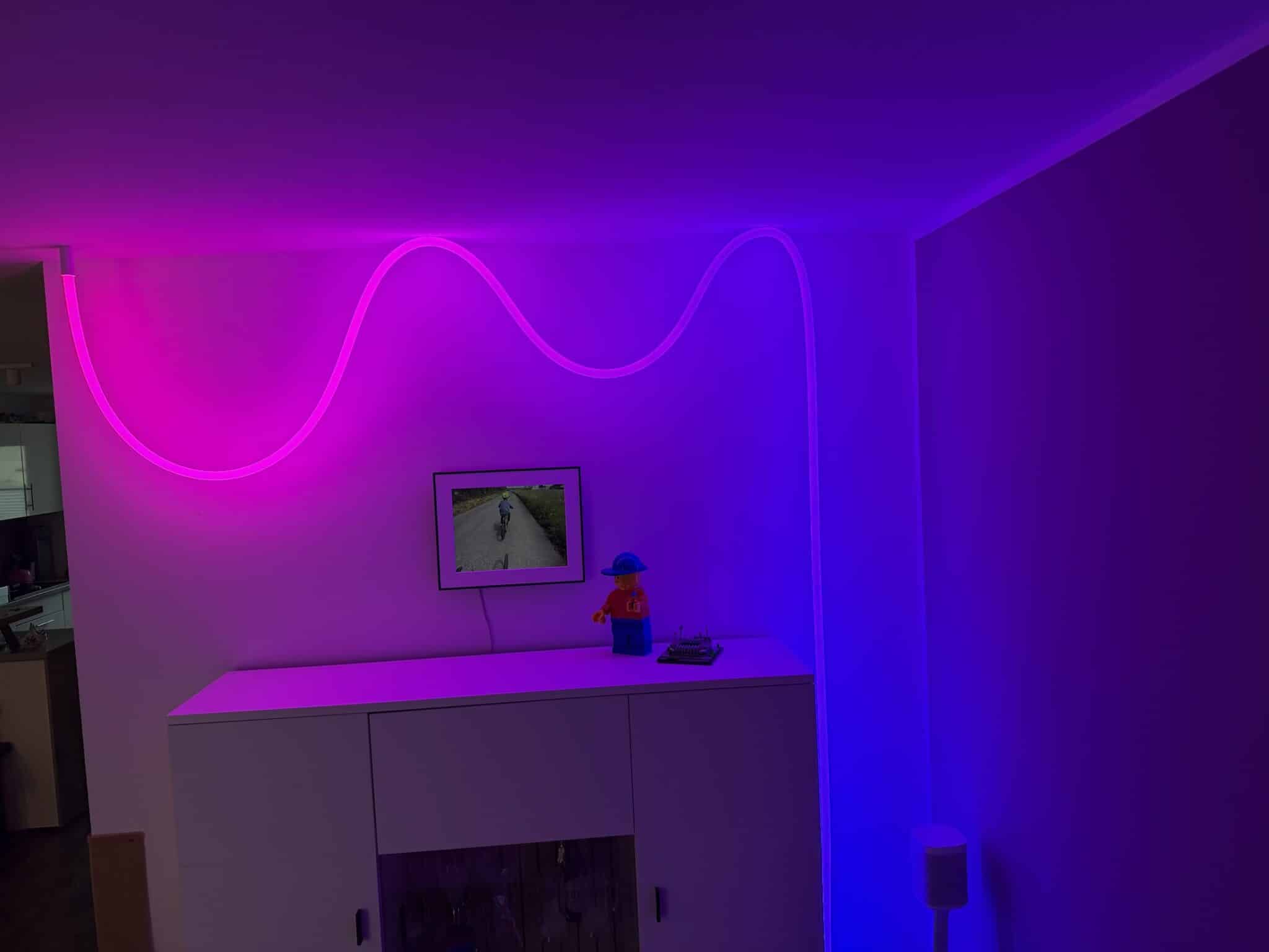 Hueblog: Philips Hue Liane 360° Lichtschlauch im Test